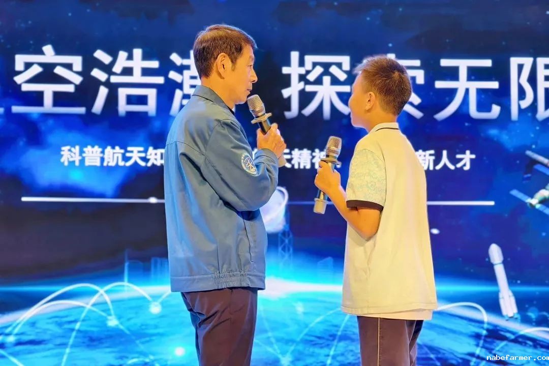 七战全胜夺桂冠!绵实外国语学校U16篮球队闪耀黄金联赛,彰显12年贯通培养硬实力