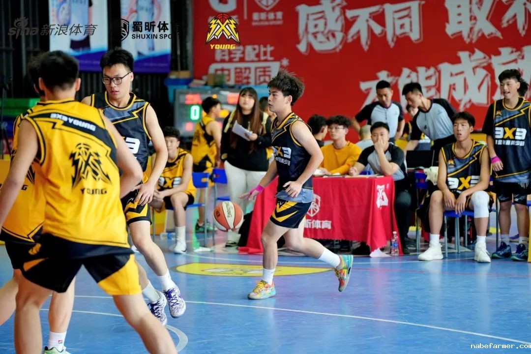 七战全胜夺桂冠!绵实外国语学校U16篮球队闪耀黄金联赛,彰显12年贯通培养硬实力