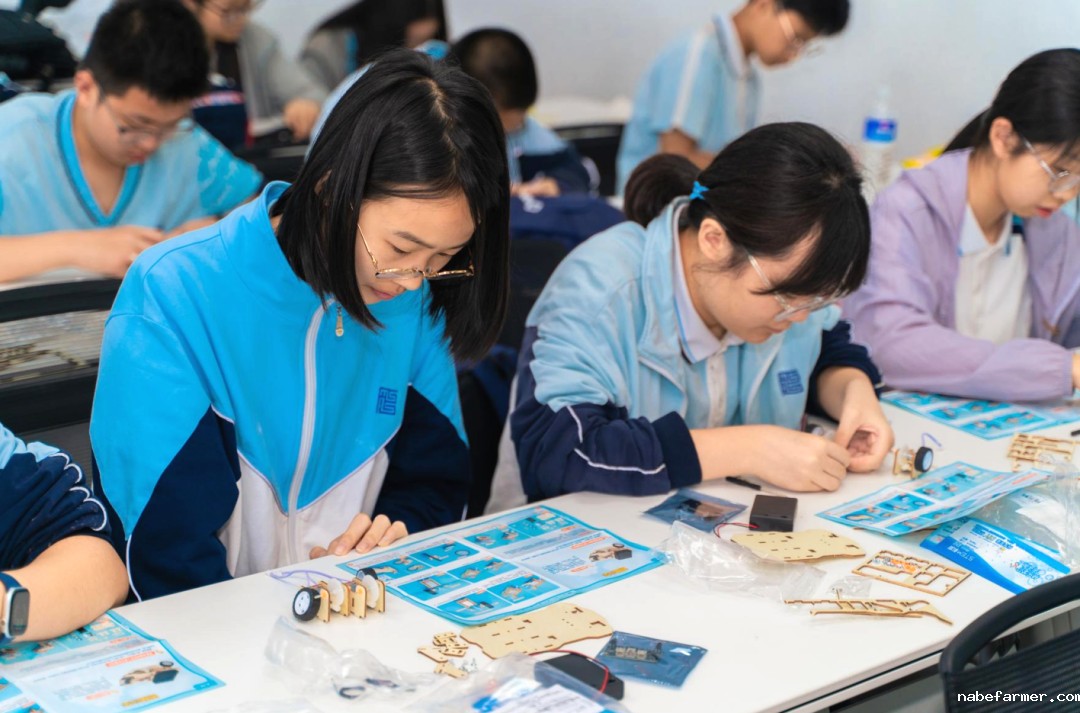 七战全胜夺桂冠!绵实外国语学校U16篮球队闪耀黄金联赛,彰显12年贯通培养硬实力