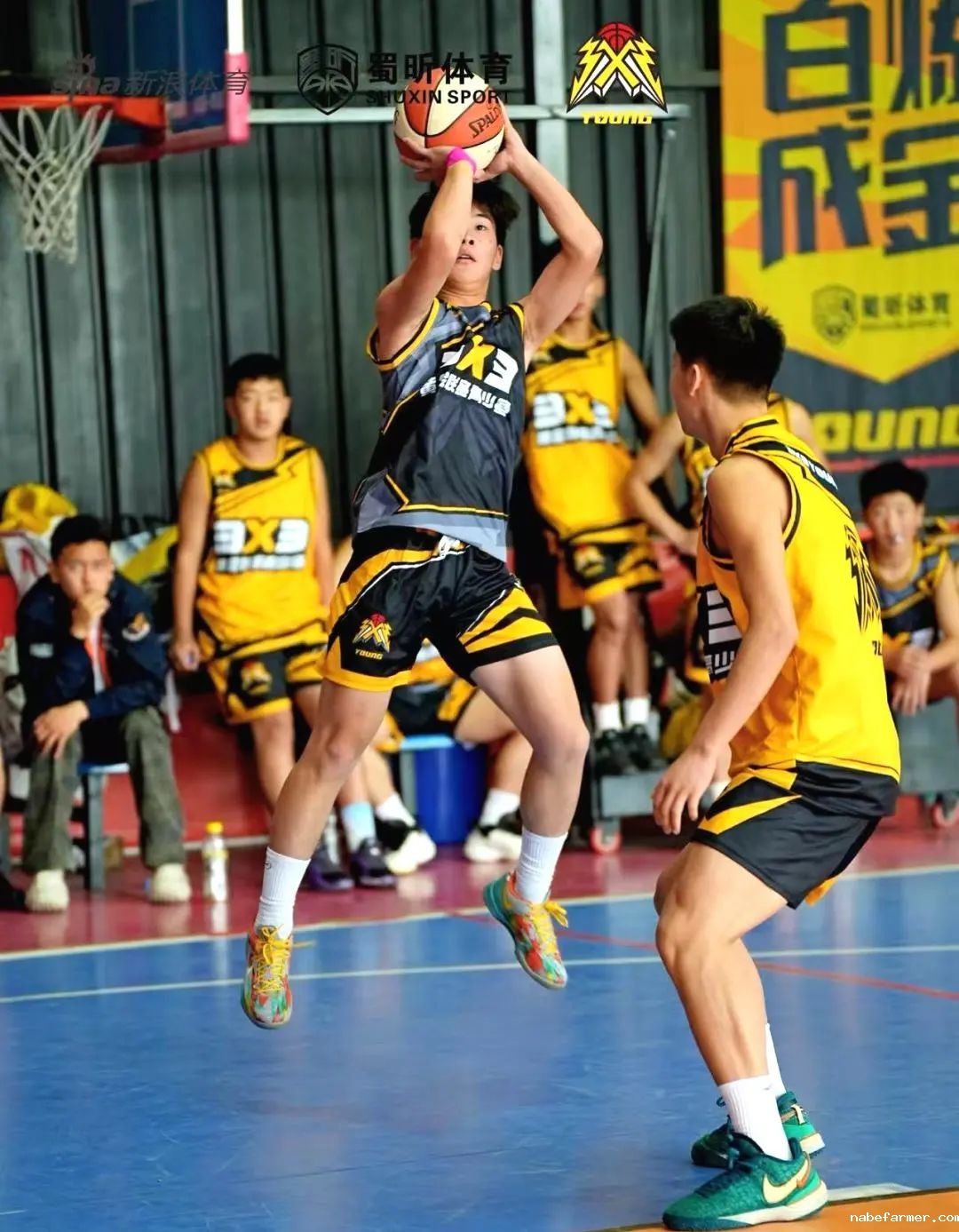 七战全胜夺桂冠!绵实外国语学校U16篮球队闪耀黄金联赛,彰显12年贯通培养硬实力