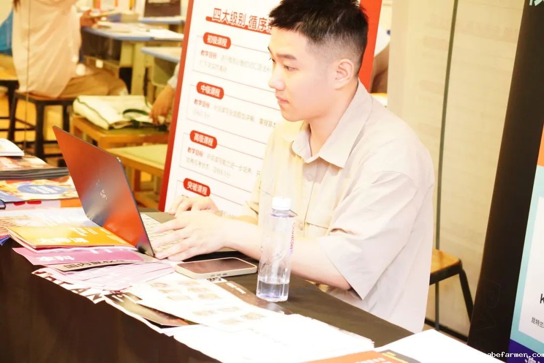 生涯规划丨2025高考志愿填报指导会暨多元升学路径讲座圆满落幕!