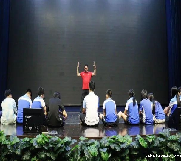 FLA中学部“冬日戏梦，海岛奇遇”——梦想与探索的成长之旅