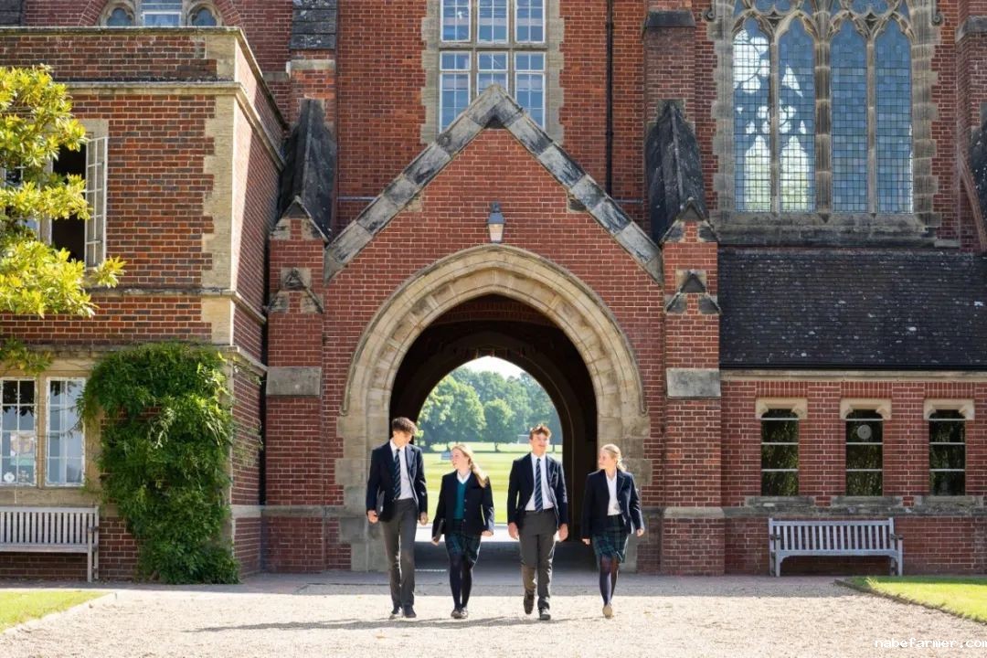 活动预告丨2025英国阿丁莱夏校宣讲会火热报名中！