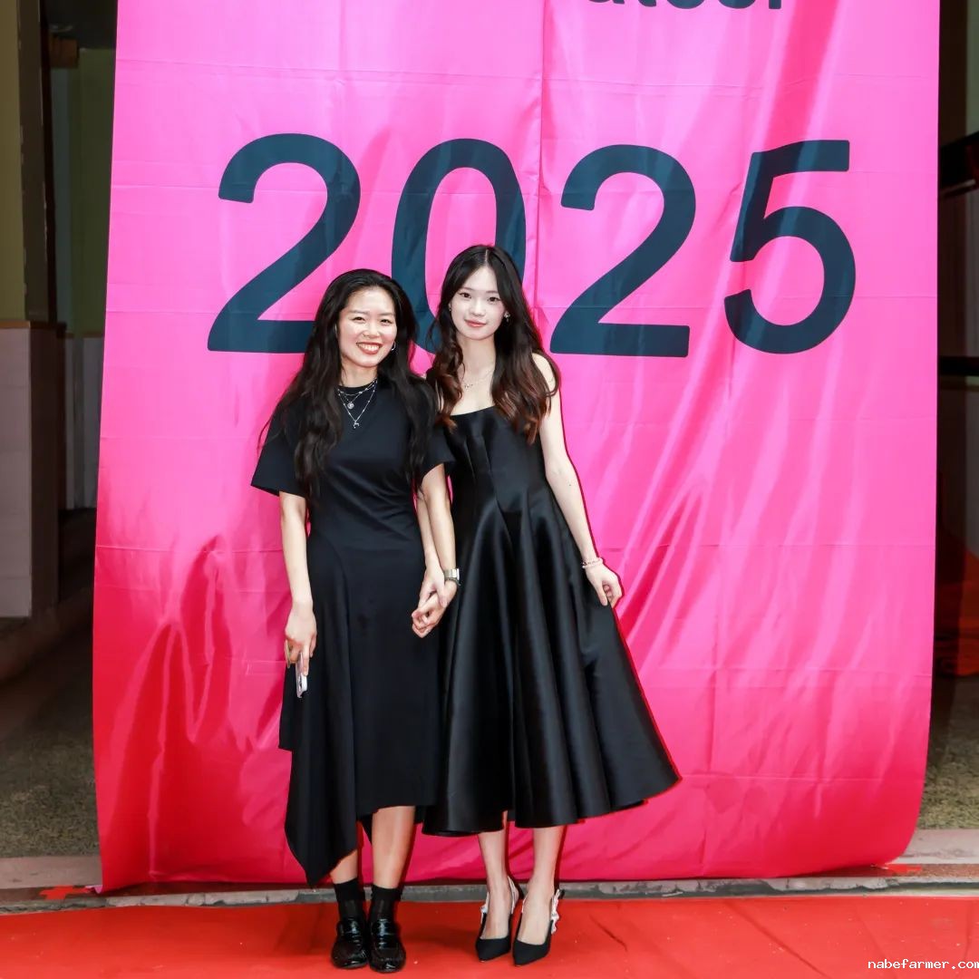 高2025届毕业典礼 | 扬帆起航，执炬前行，少年们去冲击更广阔的世界吧！
